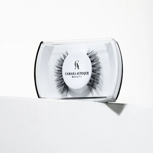 Camara Aunique Beauty Mary Lash